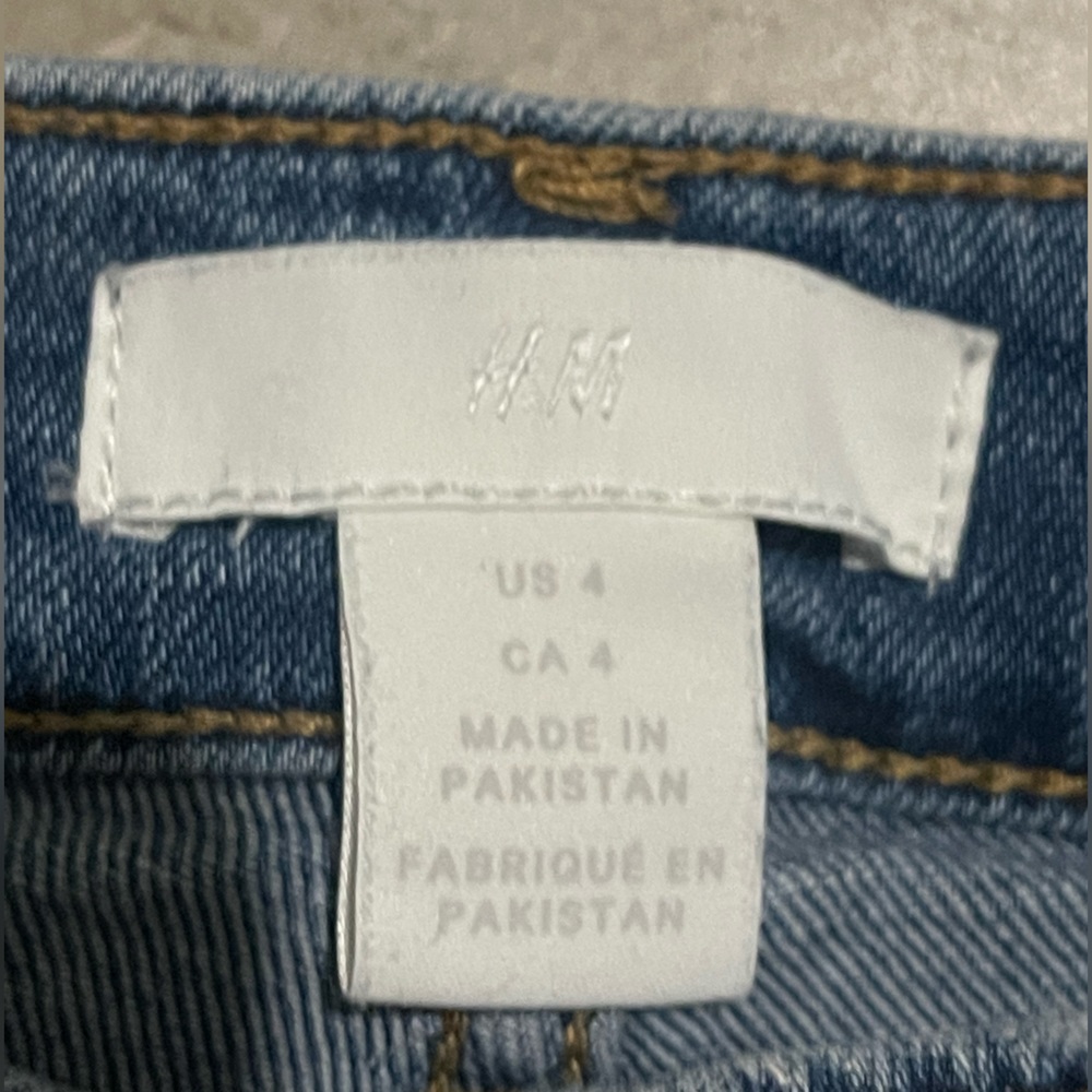 H&M SHORTS - Picture 4 of 4